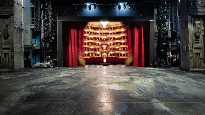 Η σορός του Τζόρτζιο Αρμάνι τέθηκε σε λαϊκό προσκύνημα στο Μιλάνο – Σάλα: Είναι αδύνατον να τον ξεχάσουμε